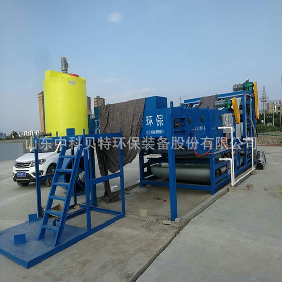 中科貝特分享污泥脫水機(jī)的工作流程有哪些呢?